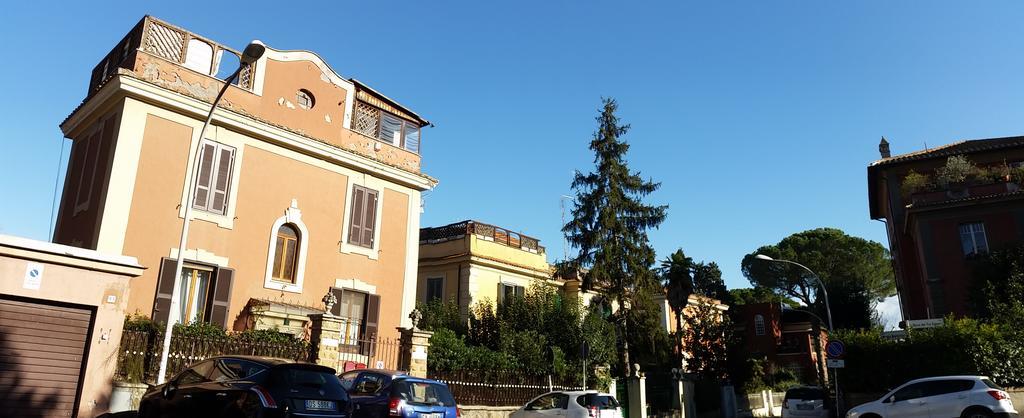 Holiday Home Roma Appartamento *